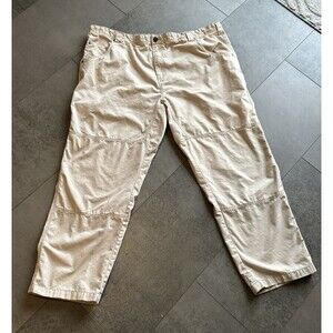 Cabela's Mens 46X32 pants Beige Casual Chino Adventure Outdoor comfort durable